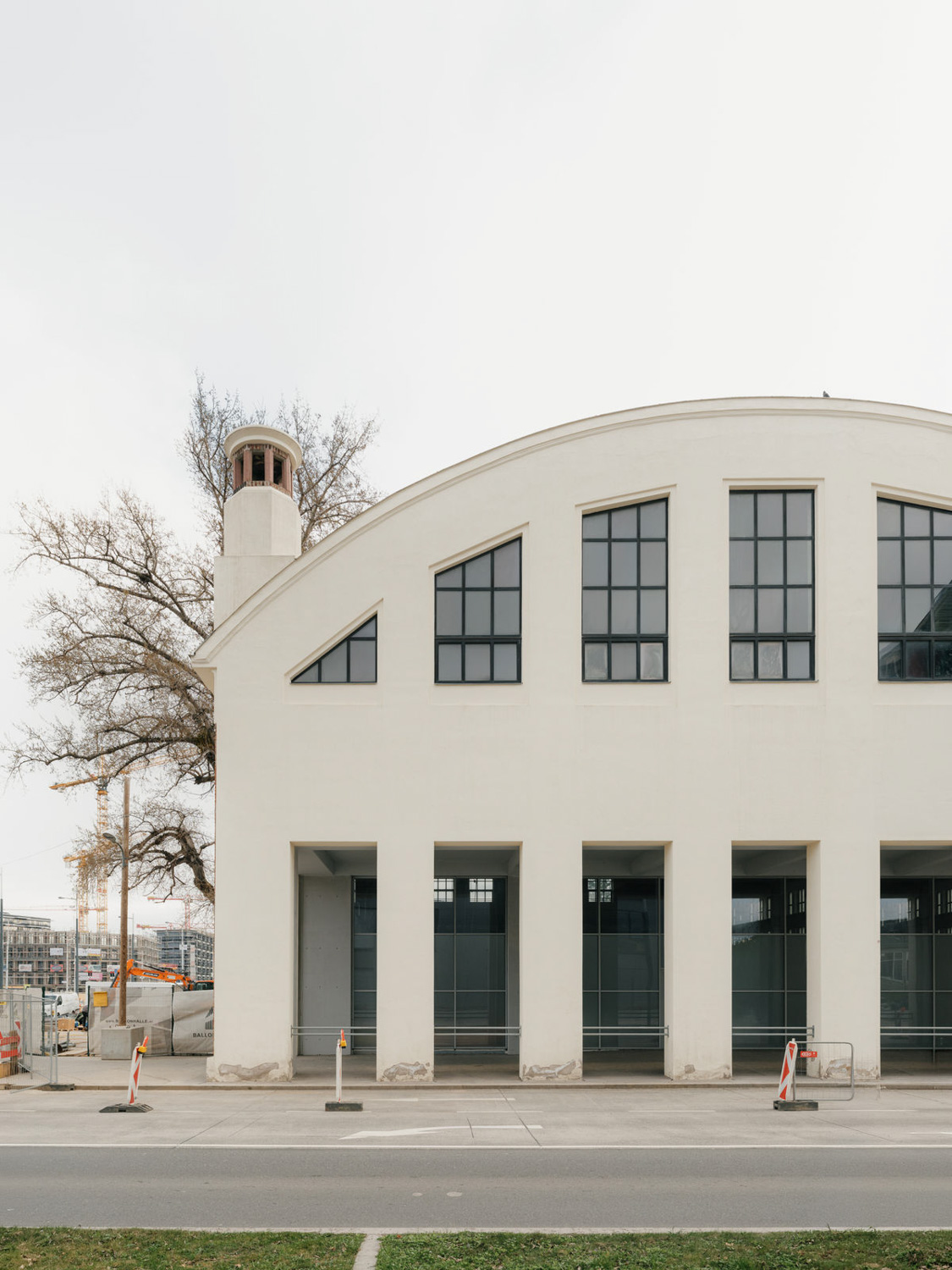 Schenker Salvi Weber Architekten © Patrick Johannsen Fotografie
                        data-credit=